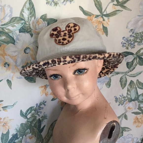 fuzzy cheetah bucket hat